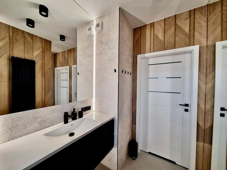 Easy Rent Apartments- Business Center 205 Lublin Zewnętrze zdjęcie